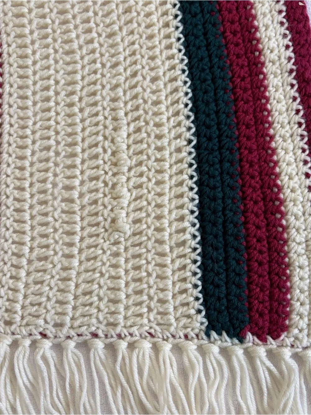 Handmade Crochet Throw Blanket Fringe Cranberry Evergreen Cream 67x43
